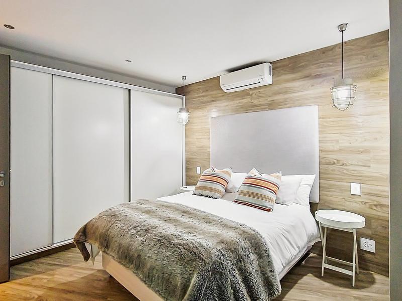 5 Bedroom Property for Sale in Bakoven Western Cape